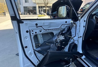 The industry's exclusive nationwide side door window lifetime warranty