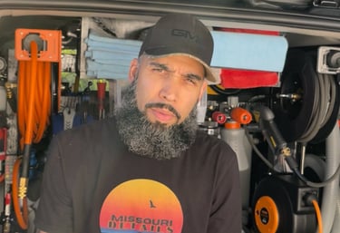 Andre, Owner operator of Missouri Details