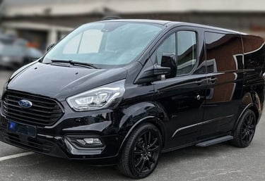 private transport ford tourneo