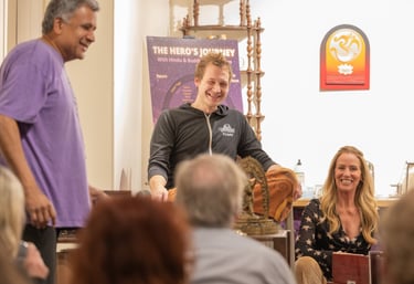 Jack Utermoehl Speaking to a group of people