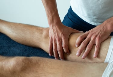massage, thérapeute, massothérapie, illustration d'un masseur, bien-être, kinésithérapeute