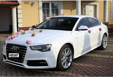 Wedding Car Rental in Chennai – Luxury Audi with Decorations by Thangavelu Travels