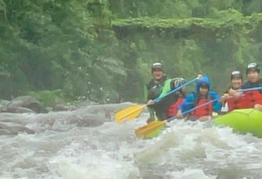 White Water Rafting Costa Rica, Maquique Adventures, La Fortuna Adventures