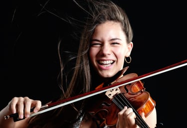 Vikoria Aurelia Höck - Violine