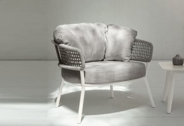 Craftnika Lounge Chair