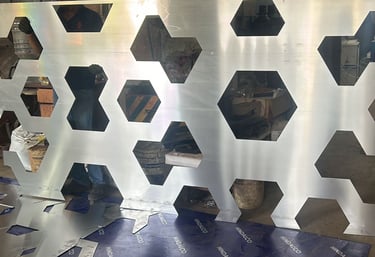 Bapsule : laser cutting on alumina sheet in parametric design