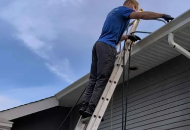 Gutter cleaning services in Allentown, Bethlehem and Easton PAe