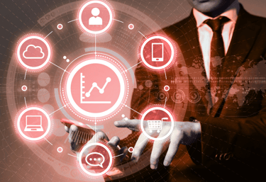 Um homem segurando um celular e clicando em um painel virtual com ícones representando a empresa.