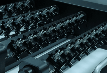 Multi-nest tumble metrology fixture with multiple nest for high throughput inspection