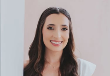 curso de automaquiagem maquiagem em araucaria maquiadora em Araucária noivas maquiagem debutantes