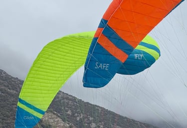 SAFE and Glide groundhandling front of mountain