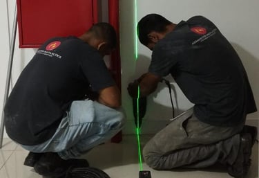 Projetos e instalações, garantindo conformidade com as normas de segurança e qualidade.