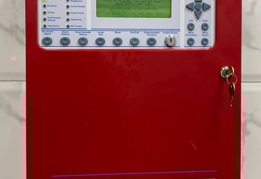 خدمات تركيب وصيانة أنظمة الإنذار بمستوى احترافي.