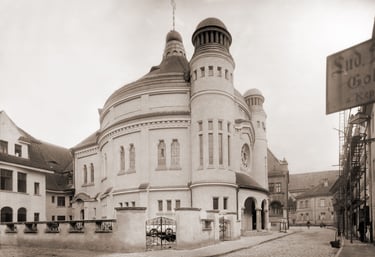 Synagoge von Regensburg, erbaut 1912, zerstört am 9. November 1938.