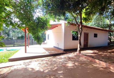 Wohnhaus mit drei Schlafzimmern zur Miete zentral in Independencia / Planta Urbana