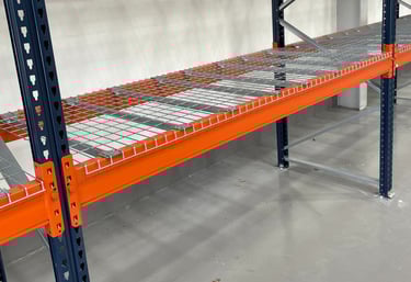 Mesh racking decking 