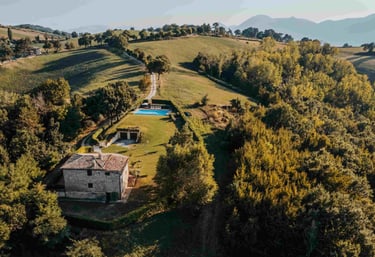 Ville Carborello holiday villas in Italy, private pool Francesco Margaretini Travel Weddings & Event