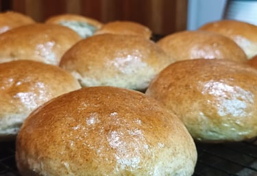 Hearty whole wheat buns