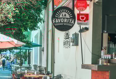 Ofrecemos un espacio perfecto para compartir momentos especiales con familia y amigos. Ven y disfrut