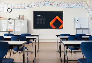 Pantalla interactiva i3Connect en salón de clases