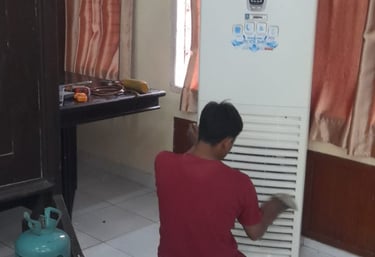 service pengerjaan ac jenis standing floor di kota mataram