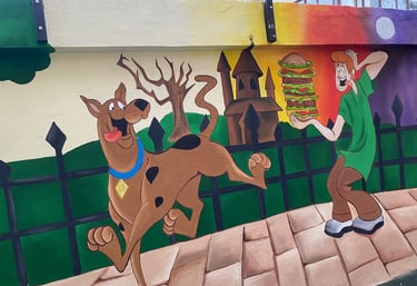 Pictură murală Shaggy și Scooby-Doo.