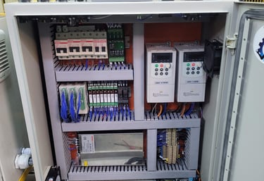 Manutenção elétrica em máquina industrial por eletricista em Diadema