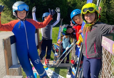 Découverte de l'activité Saut à Ski pour des enfants dans le Vercors à Autrans-Méaudre en Vercors