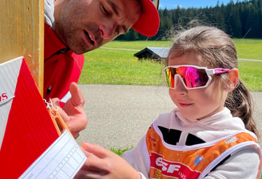 Activité outdoor et nature pour les enfants dans le Vercors avec l'ESF Autrans