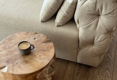 Idyllic clean sofs resembling complete comfort