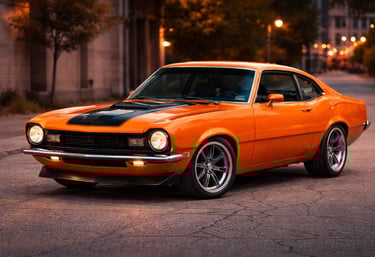 Ford Maverick clássico laranja, destaque entre carros antigos da Ford