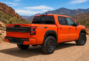 Nissan Frontier V6 laranja traseira em off-road picape com consumo próximo de híbridas