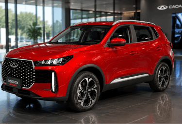 Caoa Chery Tiggo 5X Sport vermelho em exposição dentro de showroom moderno