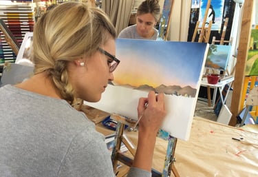 Painting lessons at the workshops of Mireille Desroches, painter