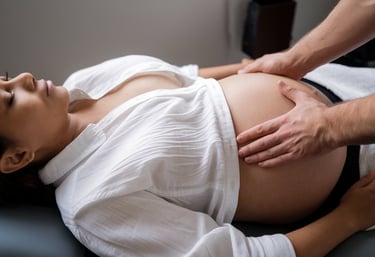 Femme enceinte et ostéopathie, bien être, relaxation, douleur pendant la grossesse