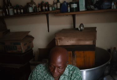 Partnerrückführung weiße Magie: Experte Priester  