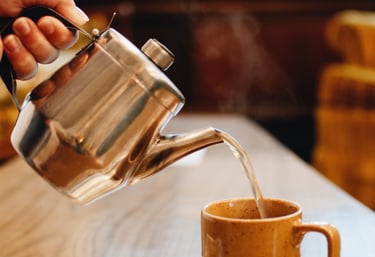 Tea room, hot or iced, tea latte, auburn