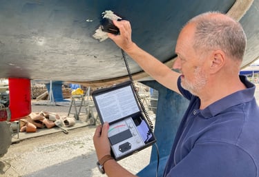 Yacht survey on a yacht hull
