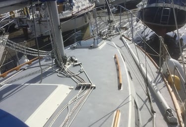 Small craft survey at low tide