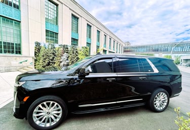 First class luxury SUV Toronto 
