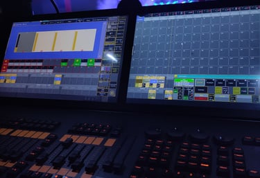 a computer monitor screen with a keyboard and a keyboard