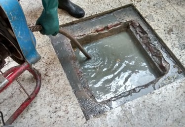 desentupimento de caixa de gordura