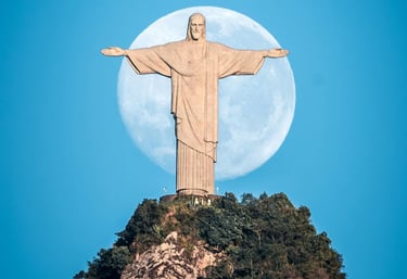 a statue Christ The Redeemer, Rio de Janeiro, Brazil