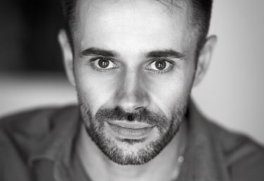 Portrait d’Alexandre Vert, expert-comptable à Salon-de-Provence, partageant sa vision humaine