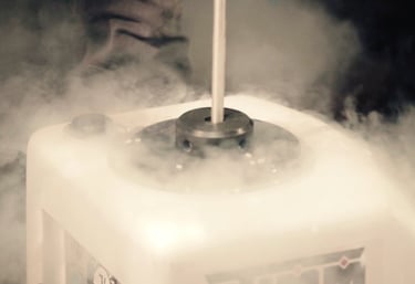 Máquina de limpieza industrial con hielo seco 3 en 1 para uso profesional en limpieza criogénica.