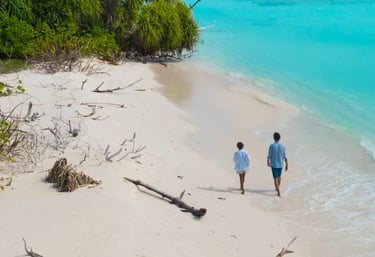 ukulhas desert island escape