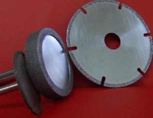A selection of diamond/CBN tools and wheels.