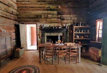 Huntsville, AL - A large cabin with a big kitchen area at Burritt on the Mountain