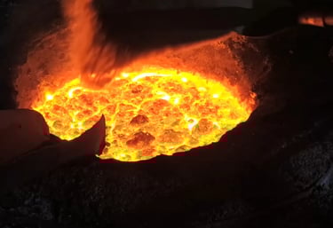 De-slagging process to separate impurities during molten iron preparation