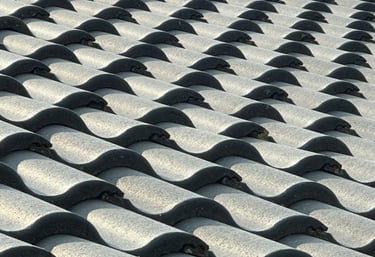 a metal sheathing roof material